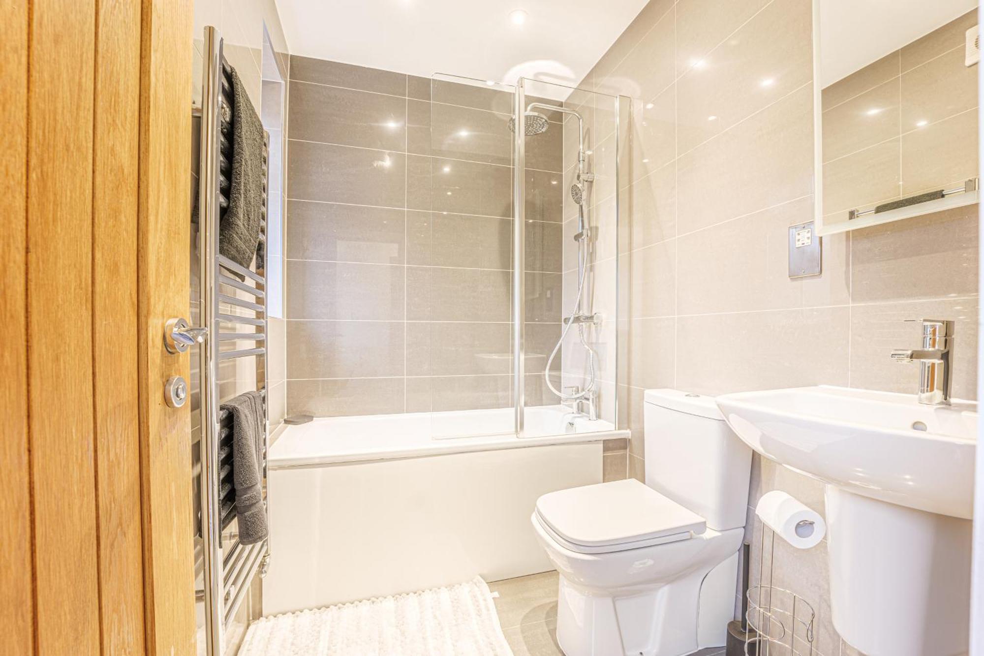 West Residence Bromley Dış mekan fotoğraf